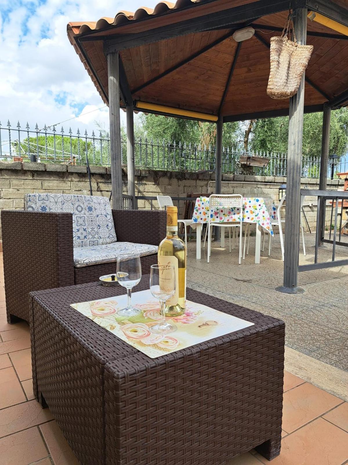 Apartment Roma Tor Vergata Con Giardino 外观 照片